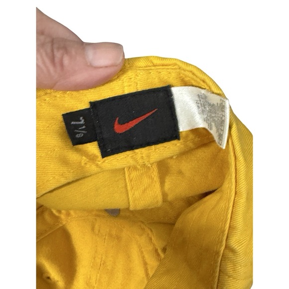 vintage nike embrodiered yellow hat fitted 7 1 8 black label - Picture 5 of 5